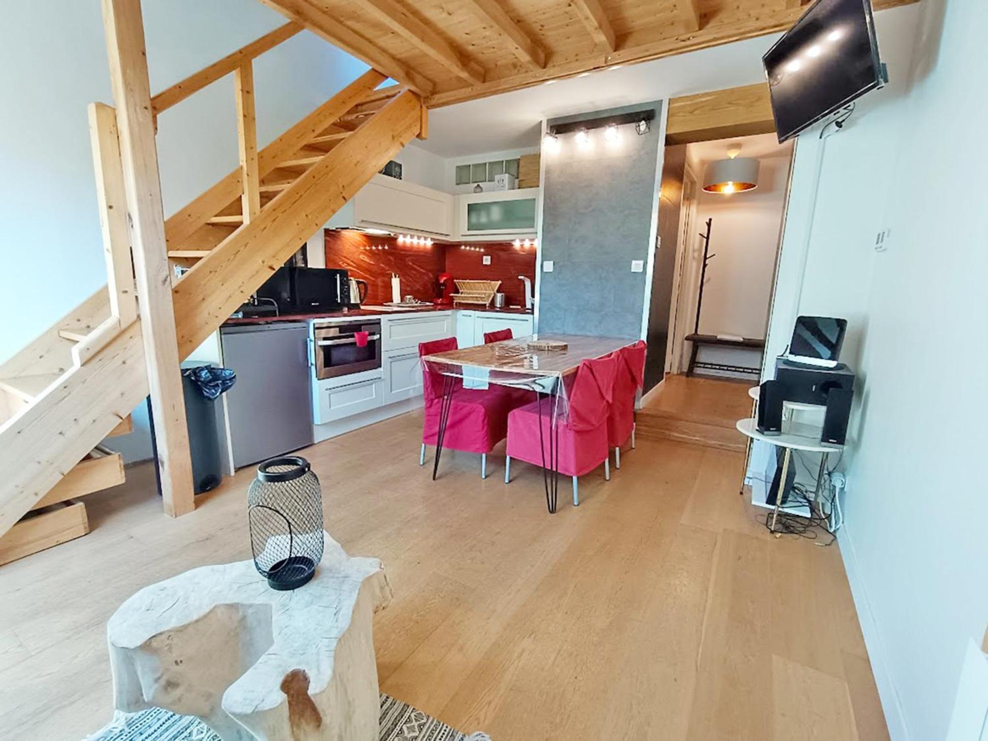 Le Nid De Juliette, T3 Duplex, Parking, Cave Apartment Bagneres-de-Luchon Ngoại thất bức ảnh