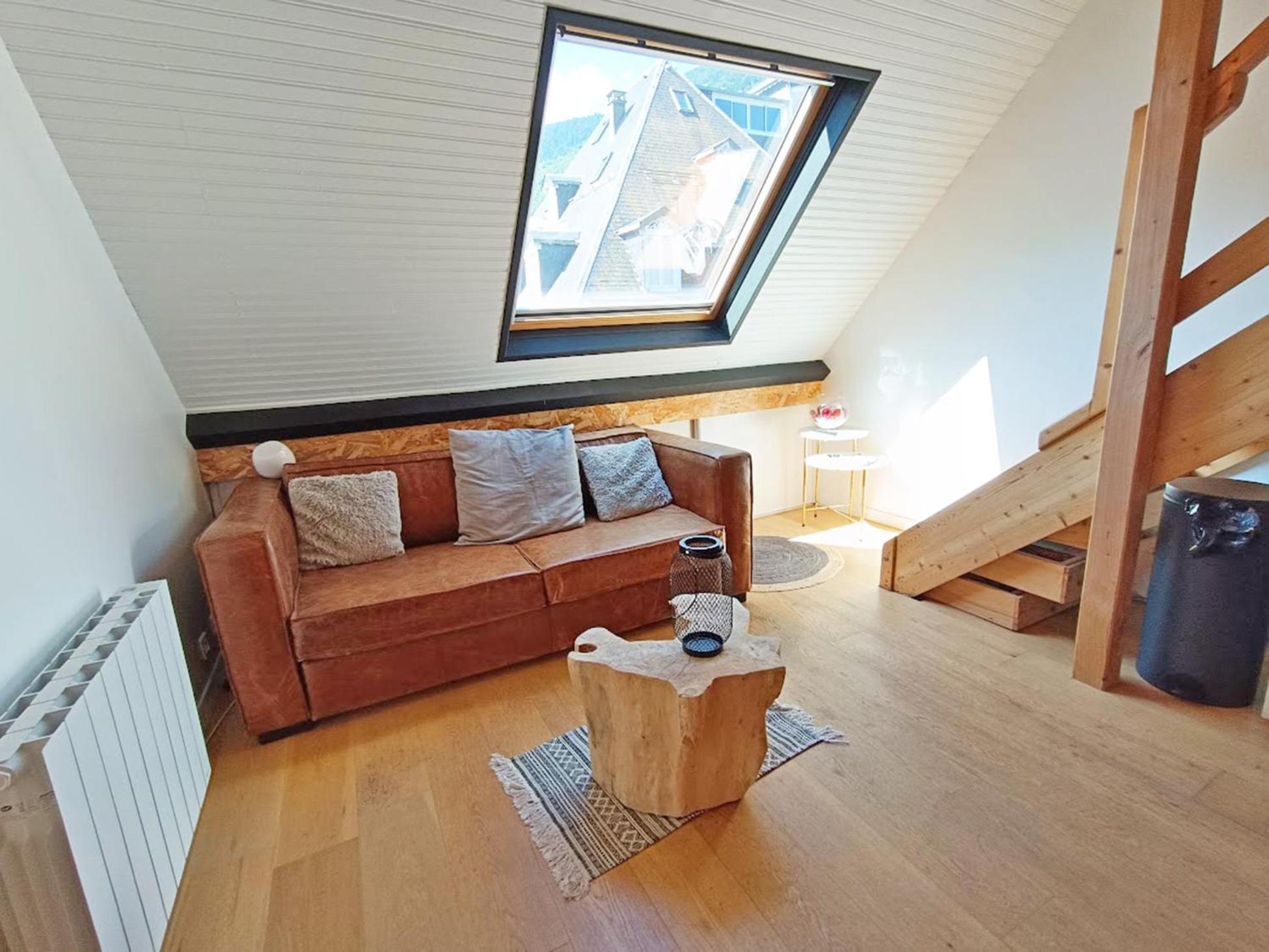 Le Nid De Juliette, T3 Duplex, Parking, Cave Apartment Bagneres-de-Luchon Ngoại thất bức ảnh